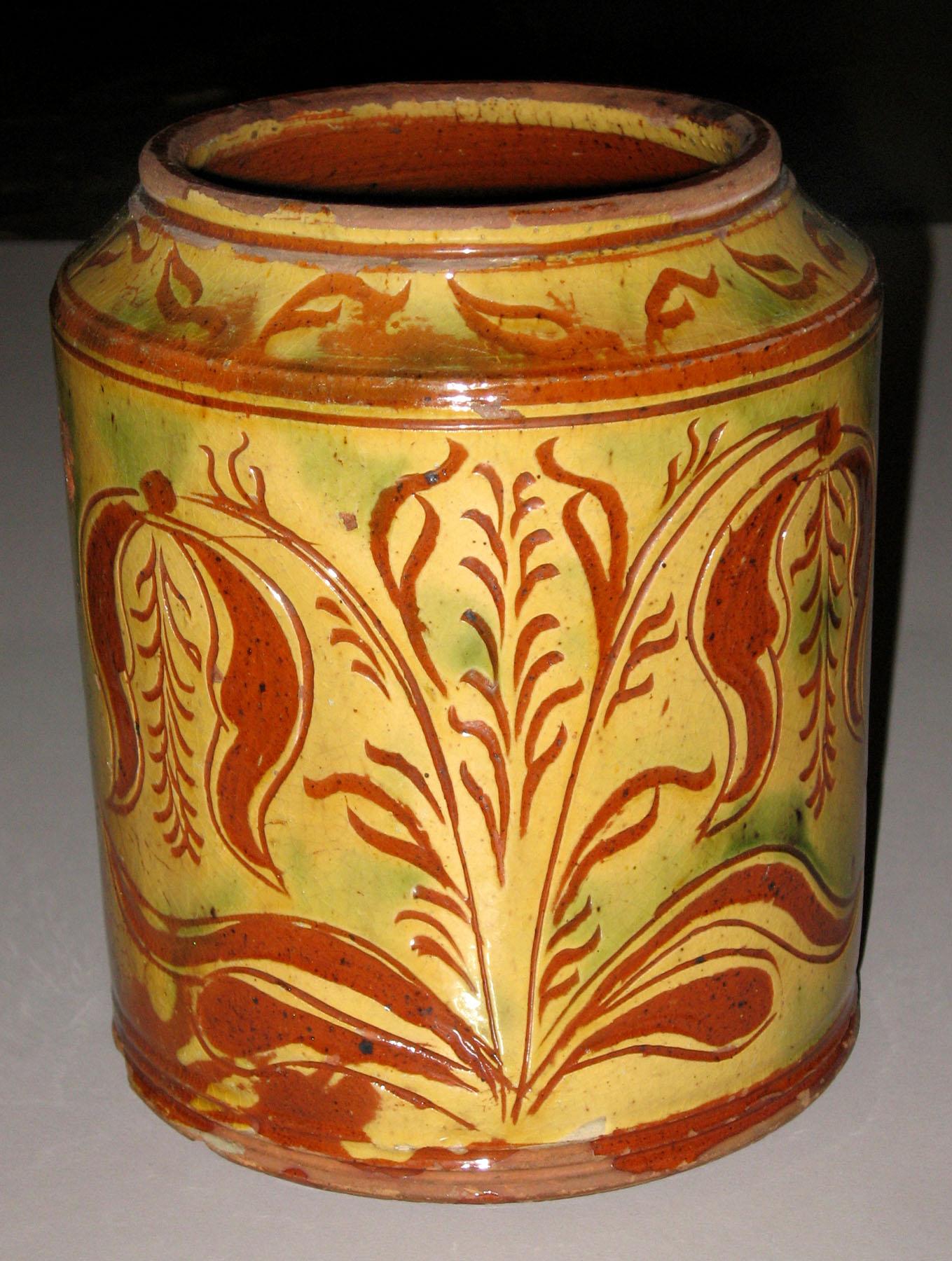 1960.0637 PA sgraffito jar