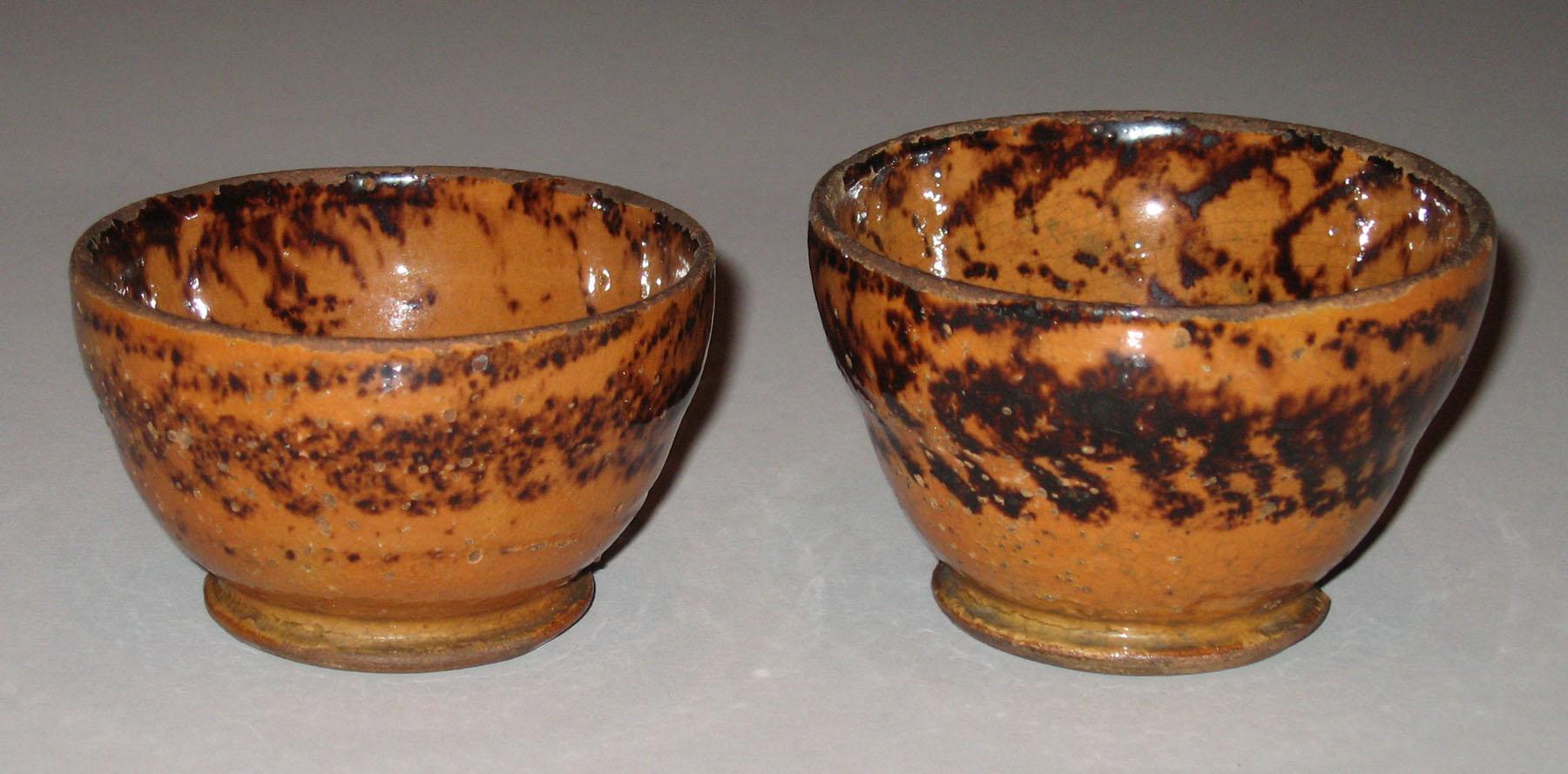 1960.0649, 1960.0648 US redware teabowls