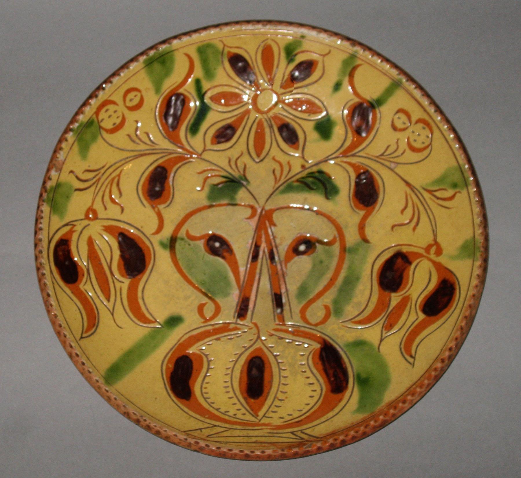 1960.0695 PA sgraffito dish