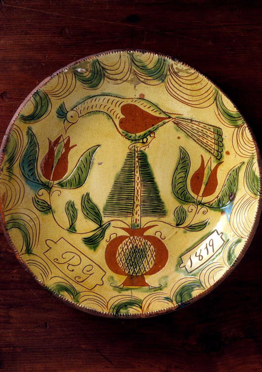 1960.0699 Dish