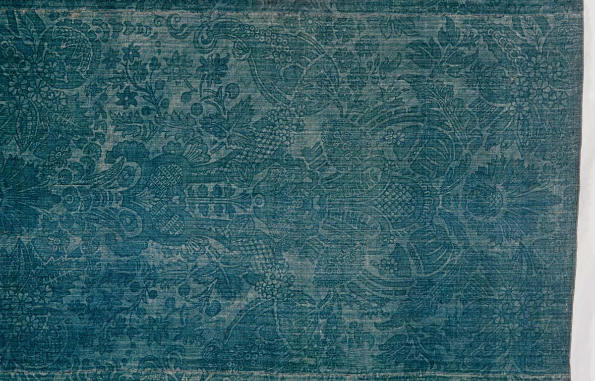 1960.0702 Quilt, Wholecloth, detail 2