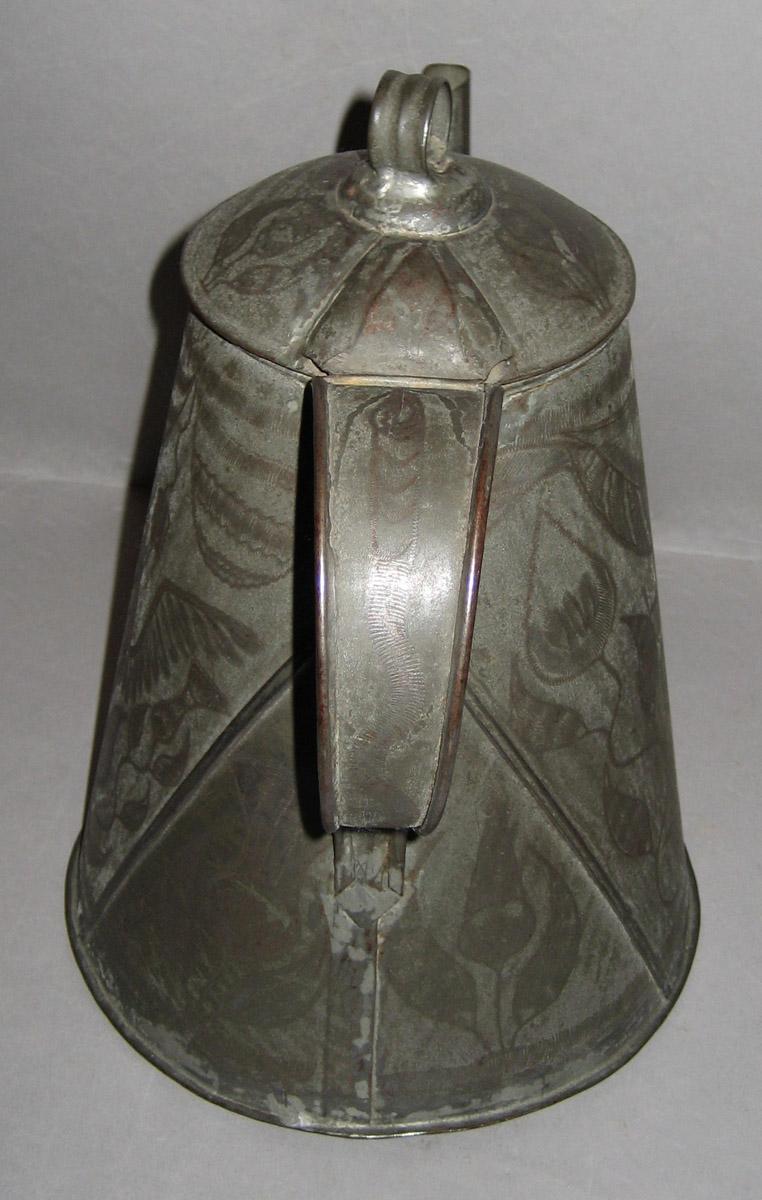 1960.0711 (detail) Coffee Pot