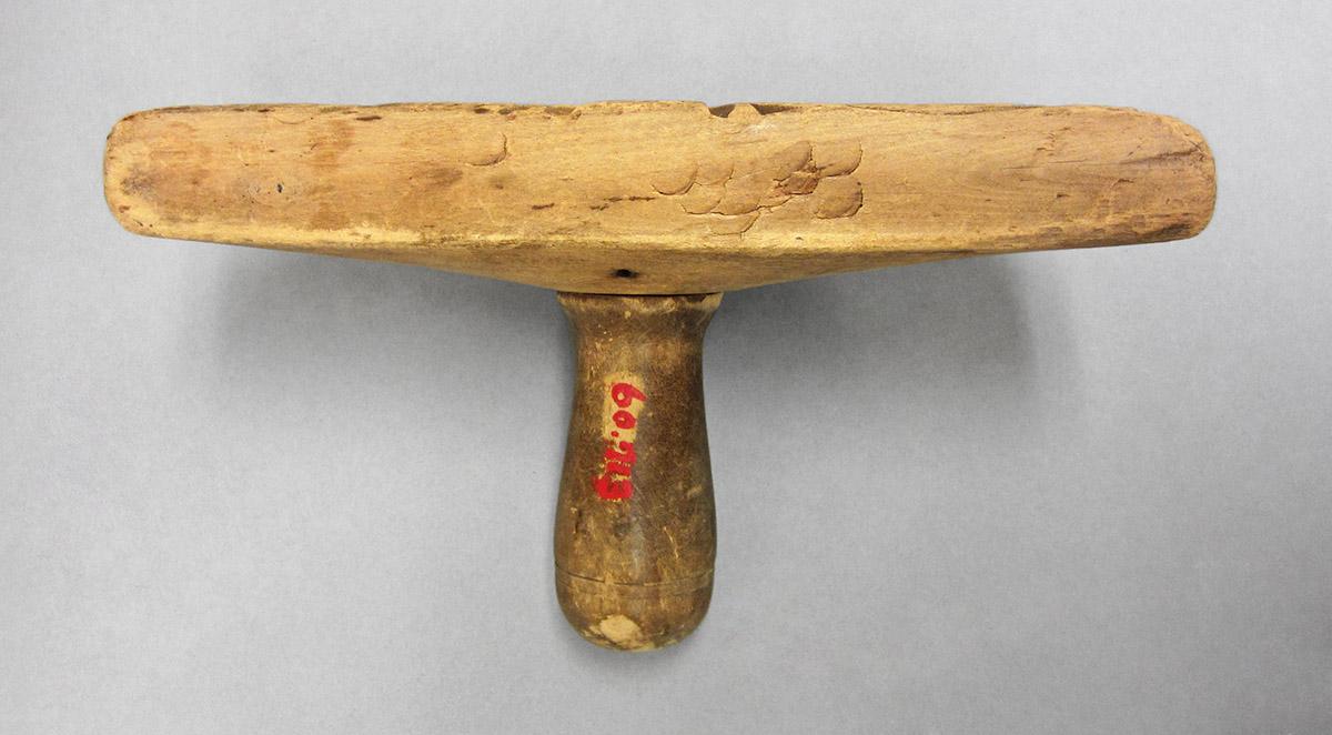 1960.0713, Butter mold, side 4