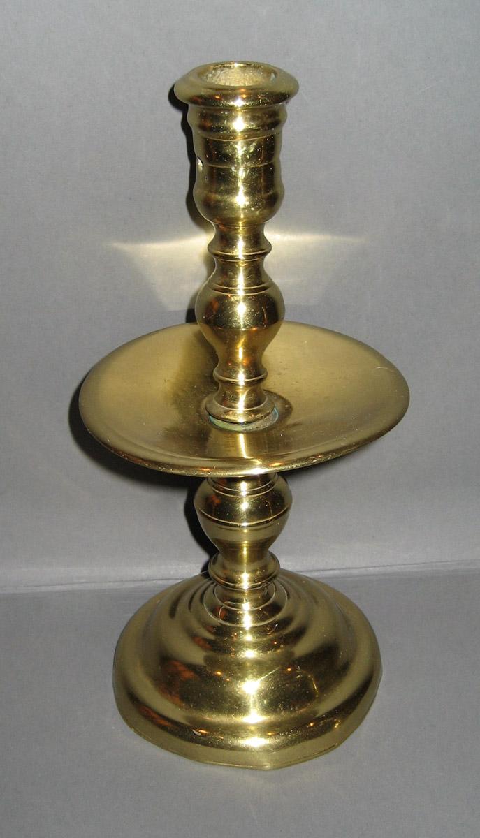 1960.0747.002 Candlestick