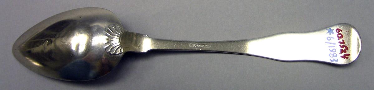 1960.0752.004 Silver Spoon underside