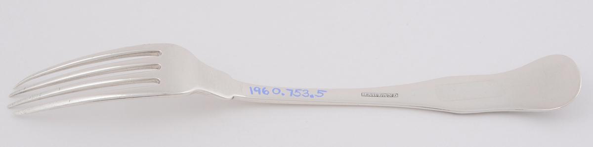 1960.0753.005 Silver Fork, View 2