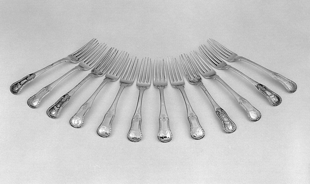 1960.0753.001-.012 Silver forks (view 3)