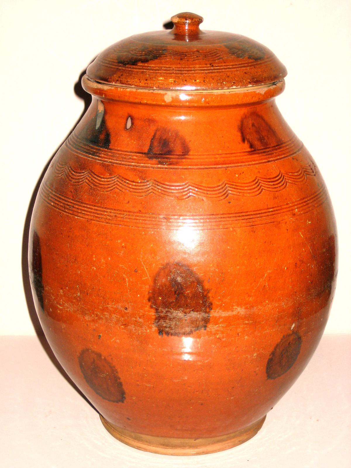 1960.0765 Jar and Cover
