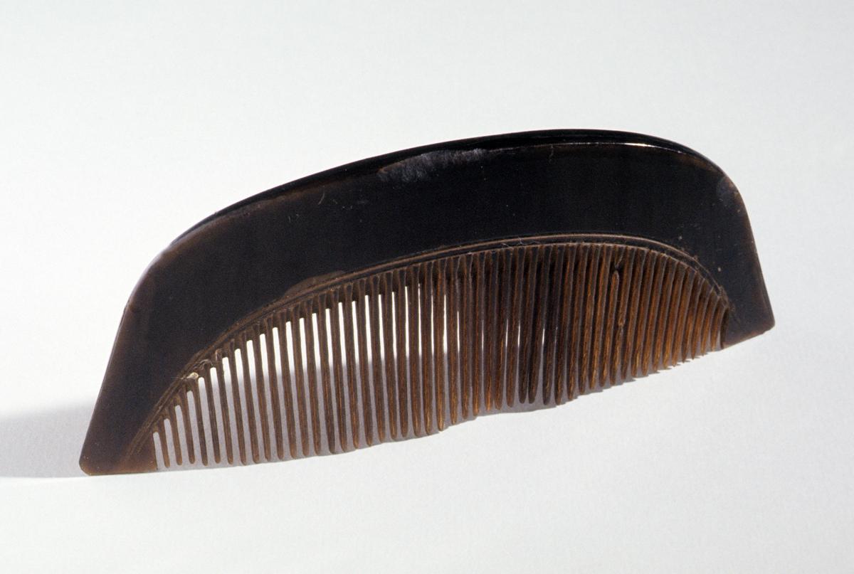 1960.0778 Comb