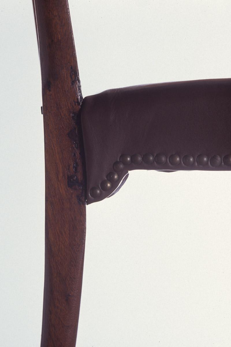 1954.0091.003 Chair, detail 1