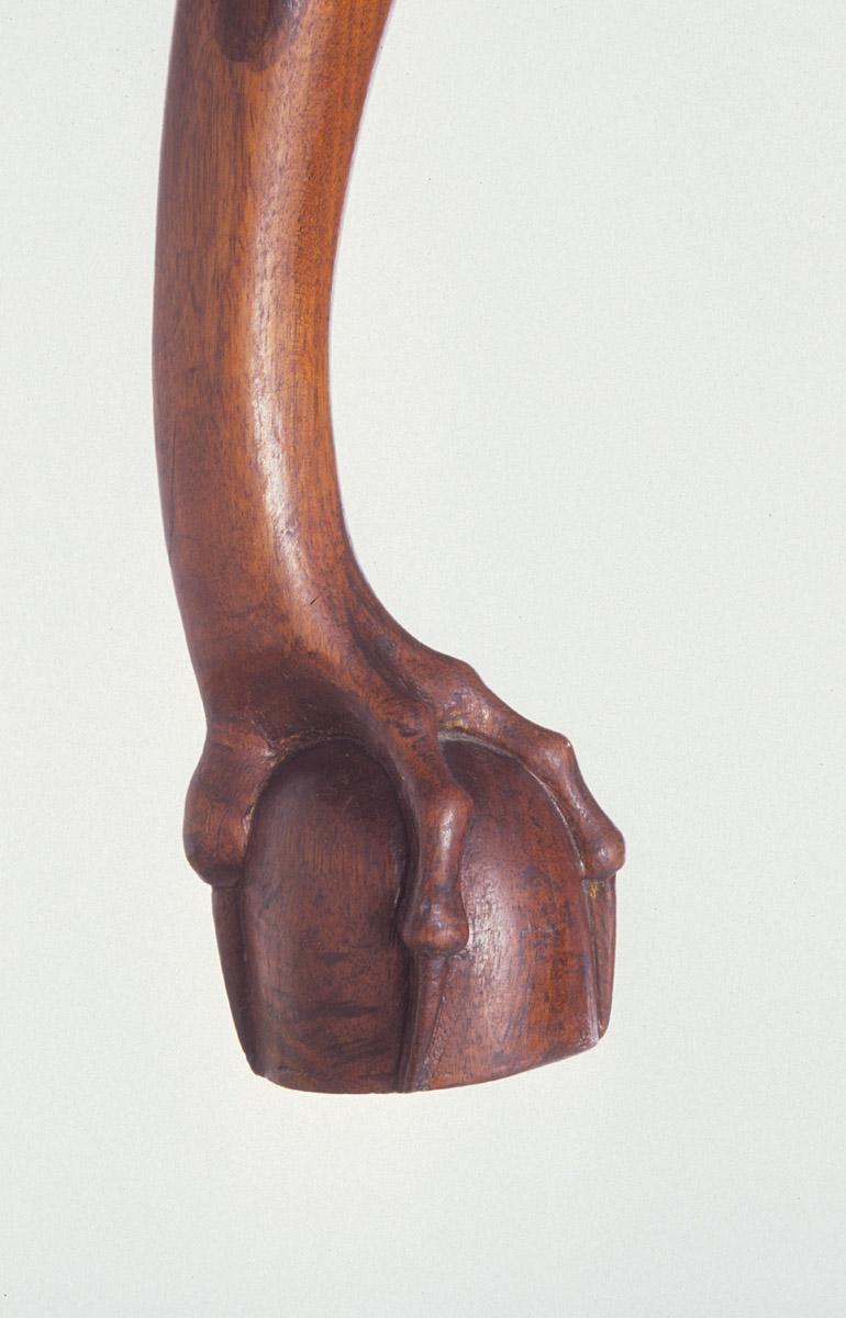 1954.0091.003 Chair, detail 2