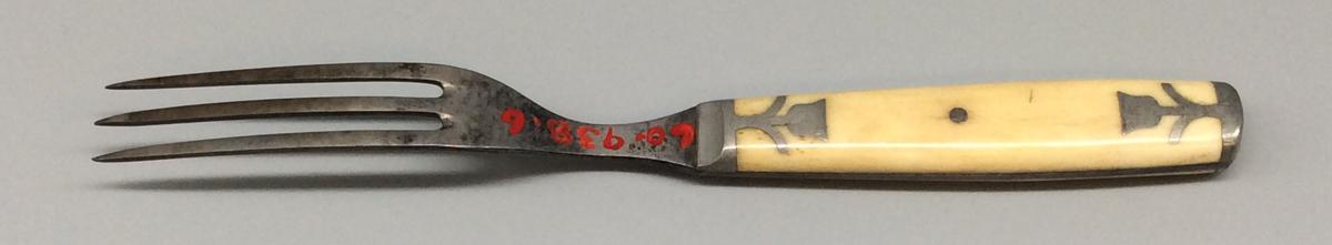 1960.0938.006 Fork, view 2
