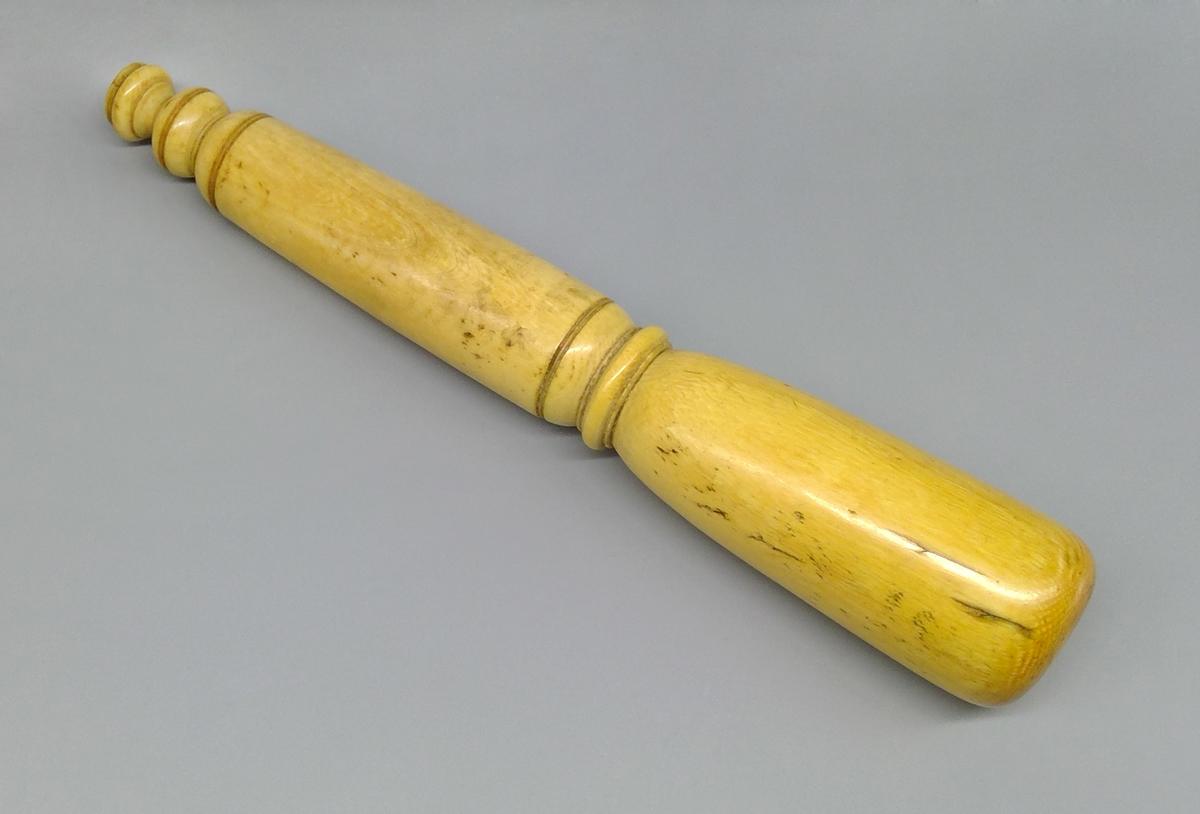 1960.0959 B Pestle, view 1