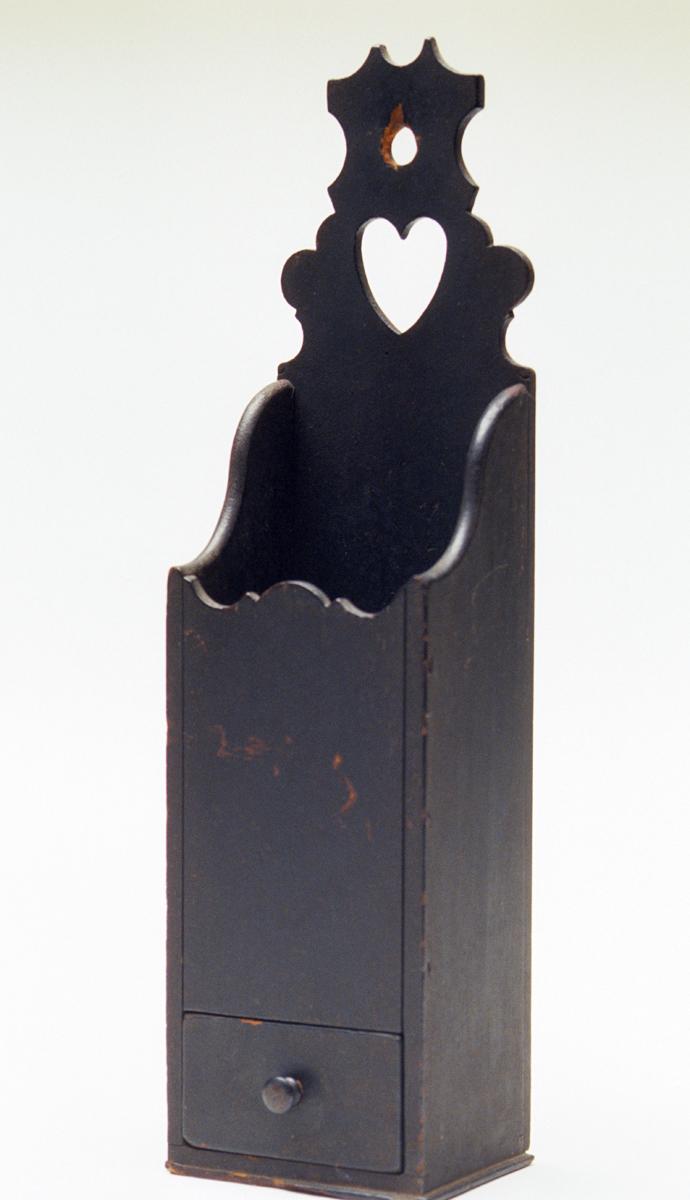 1960.0969 Pipe Box