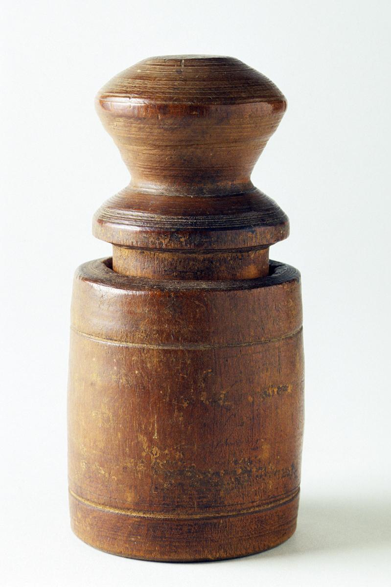1960.0990 A, B Grinder
