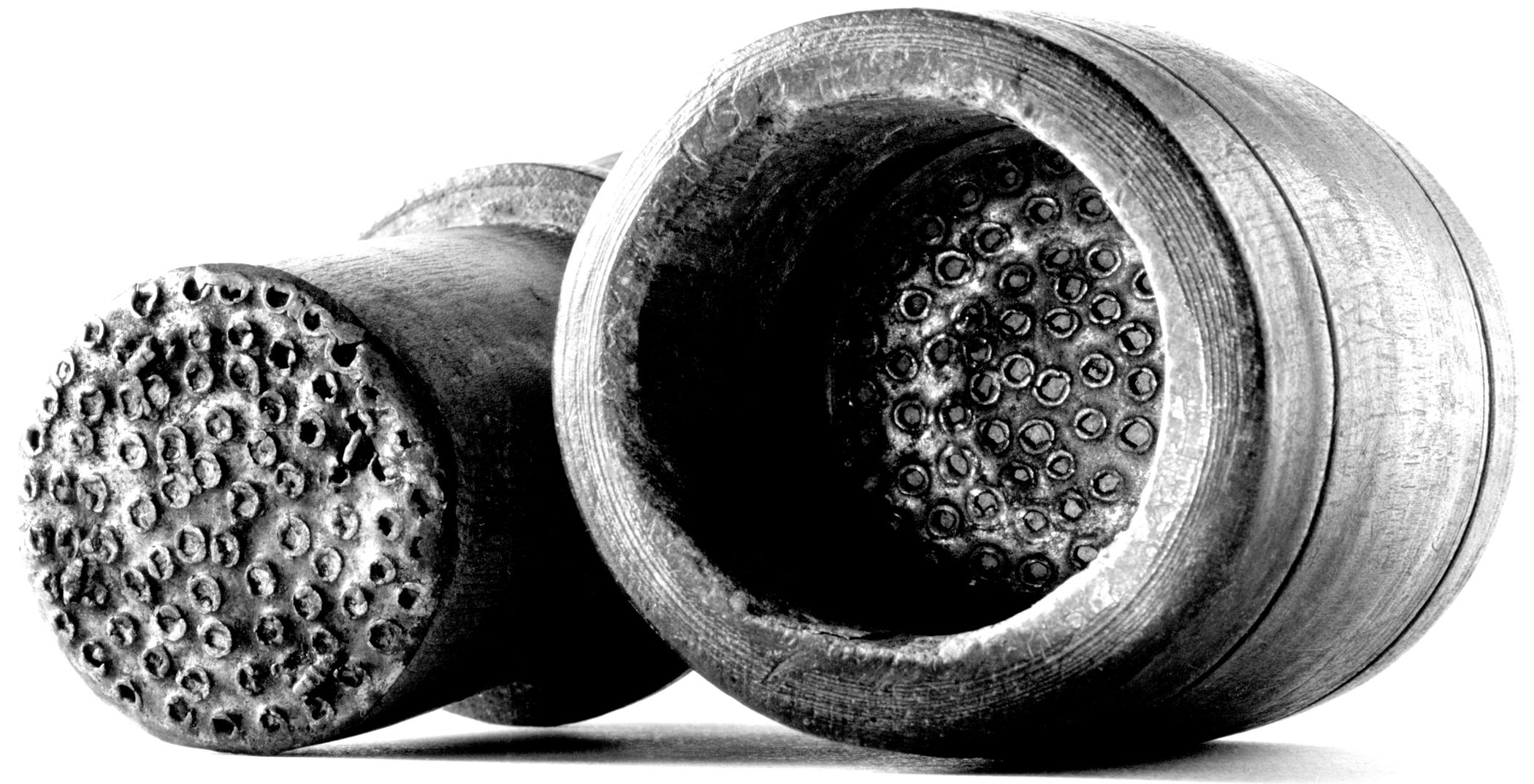 1960.0990 Grinder detail