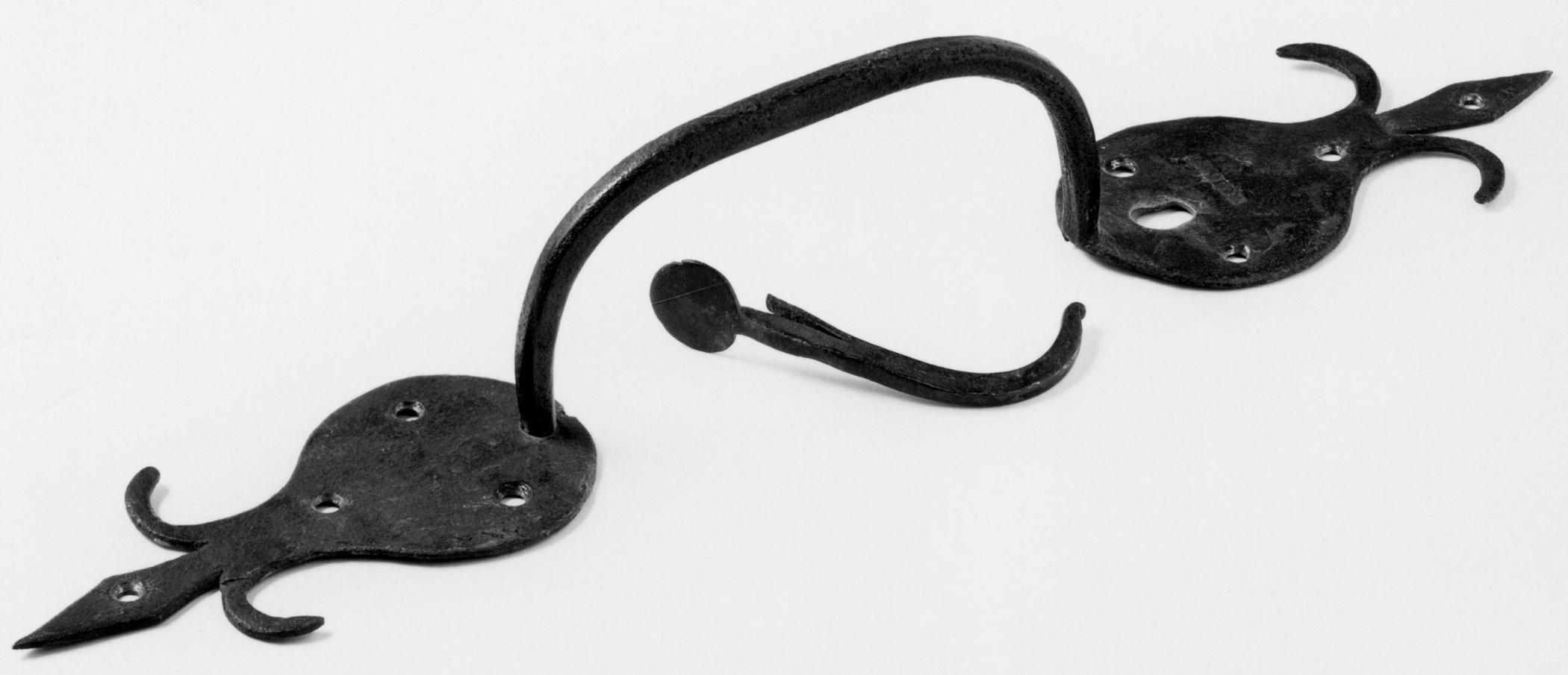 1960.1012 Door handle, BW