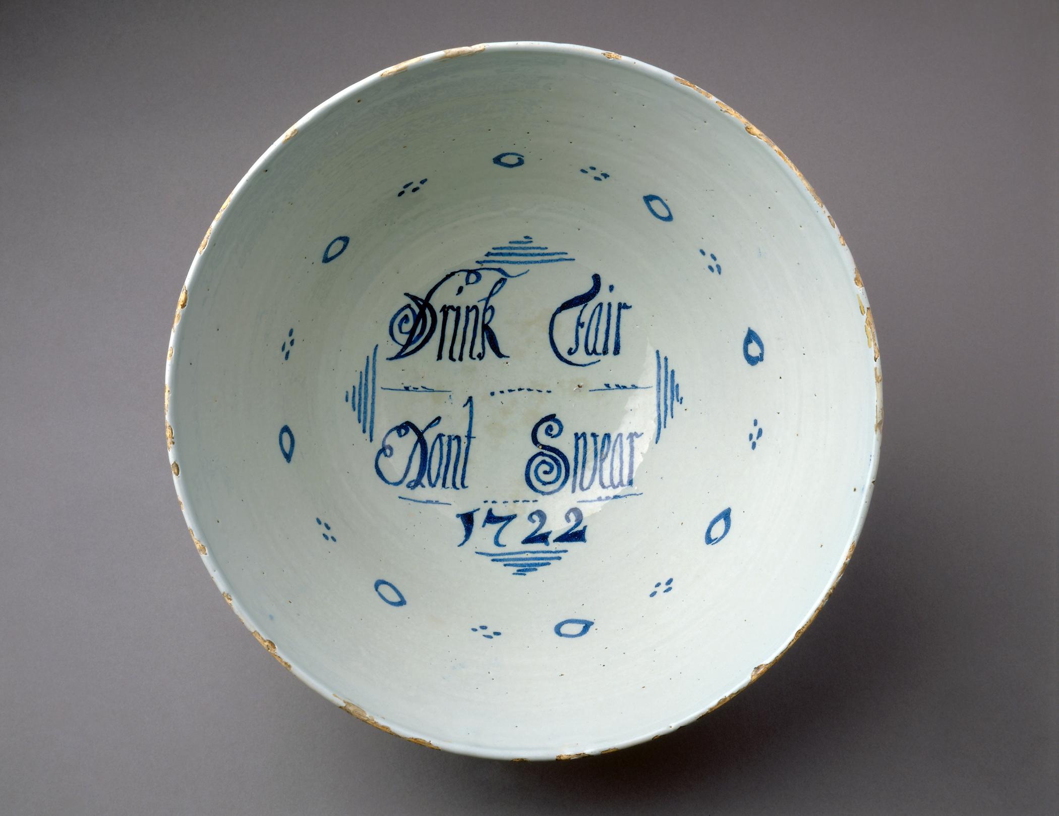 1960.1014 Bowl (inside)