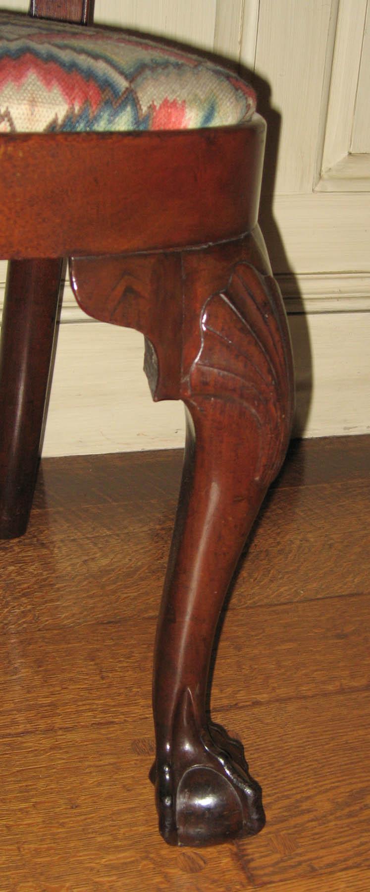 1960.1035.002 Chair (leg detail)