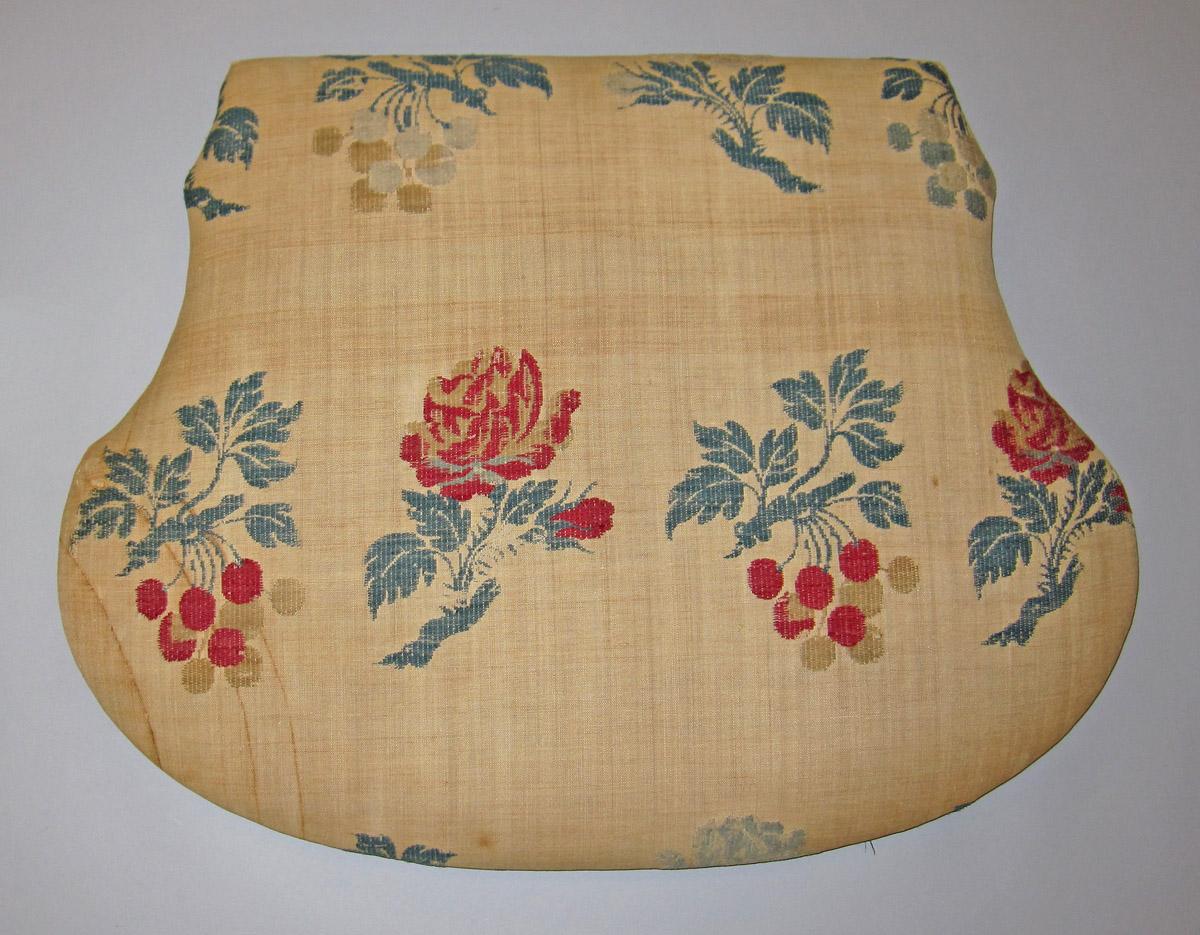 slip seat 1969.5666 upper surface assoc w chair 1960.1039.002