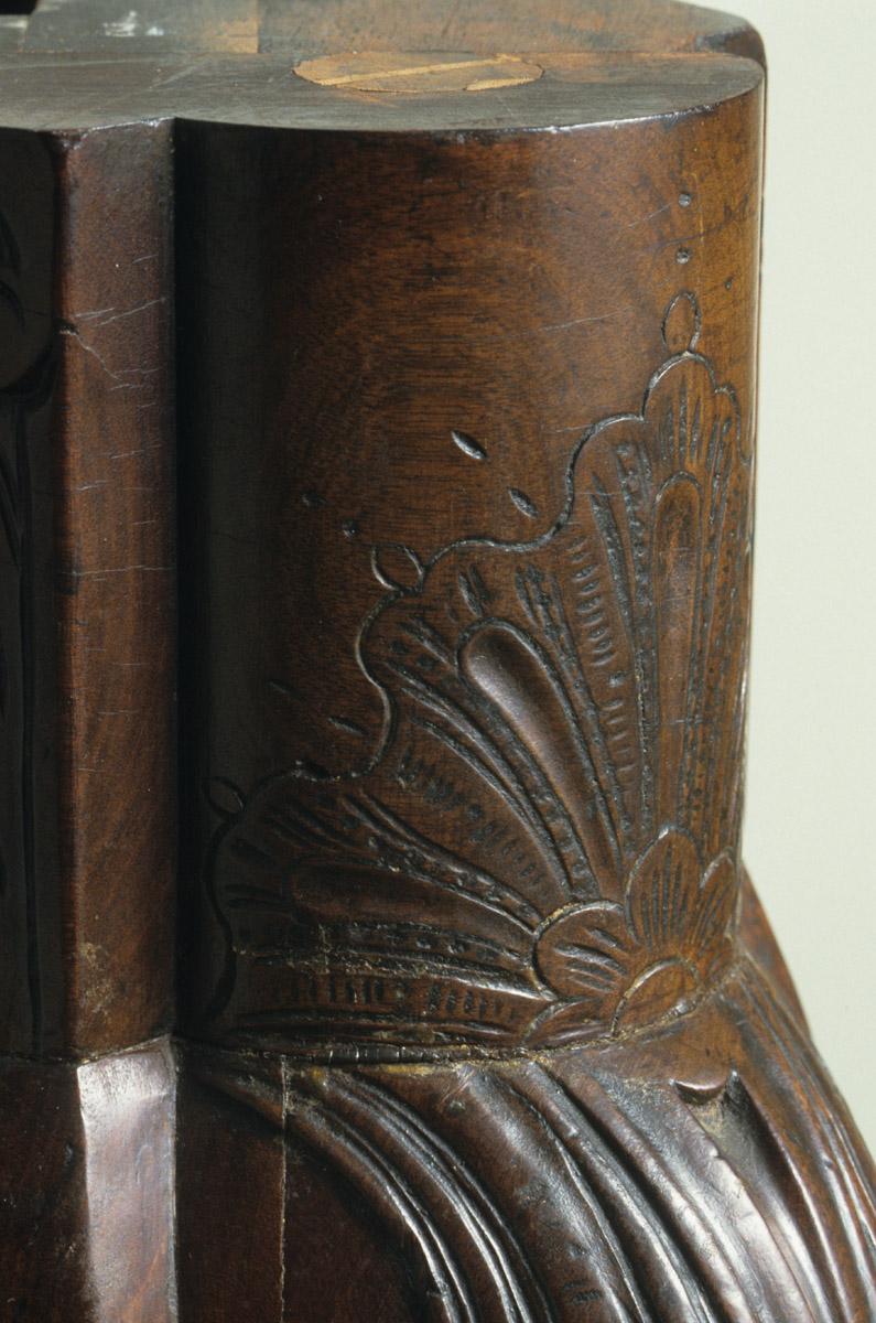 1960.1064 Table, detail 10