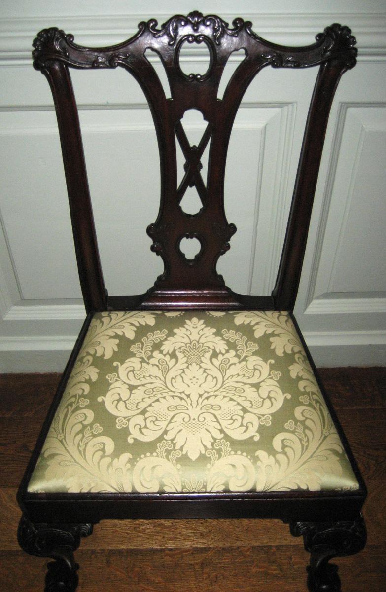 1960.1067.003 chair with 1989.0513.005 slip seat view 2