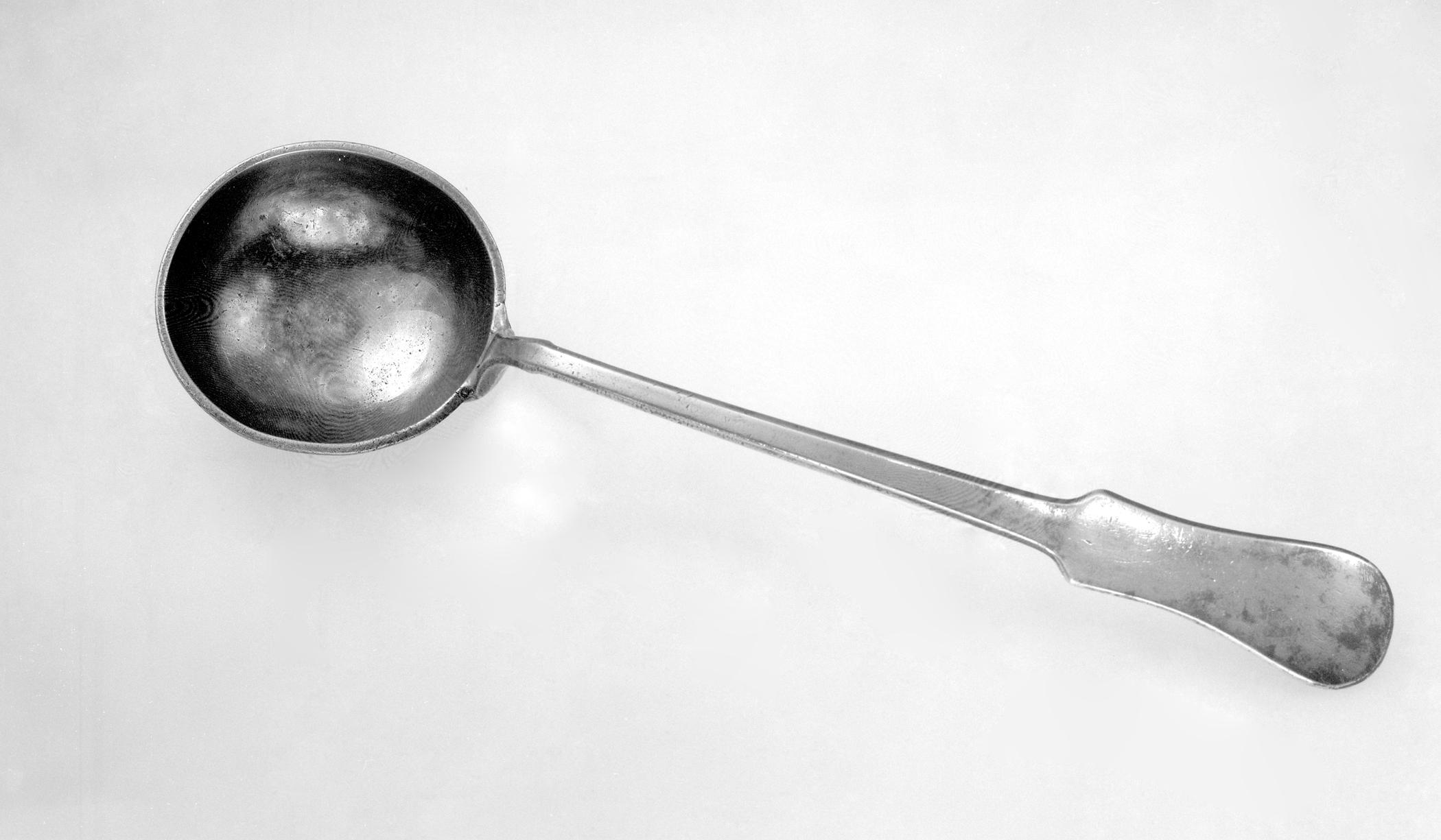 1960.1081 Pewter ladle