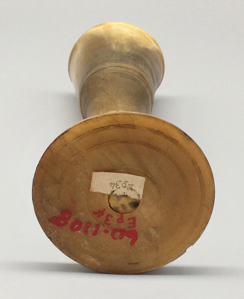 1960.1108 Goblet, view 3