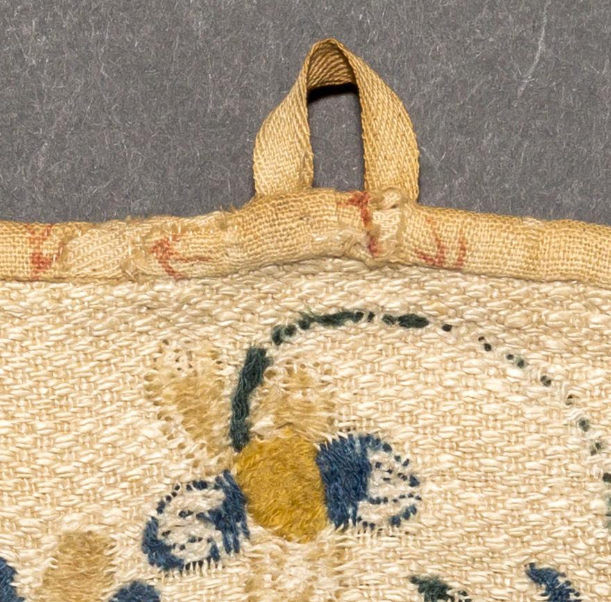1960.1111 Pot holder, detail 8