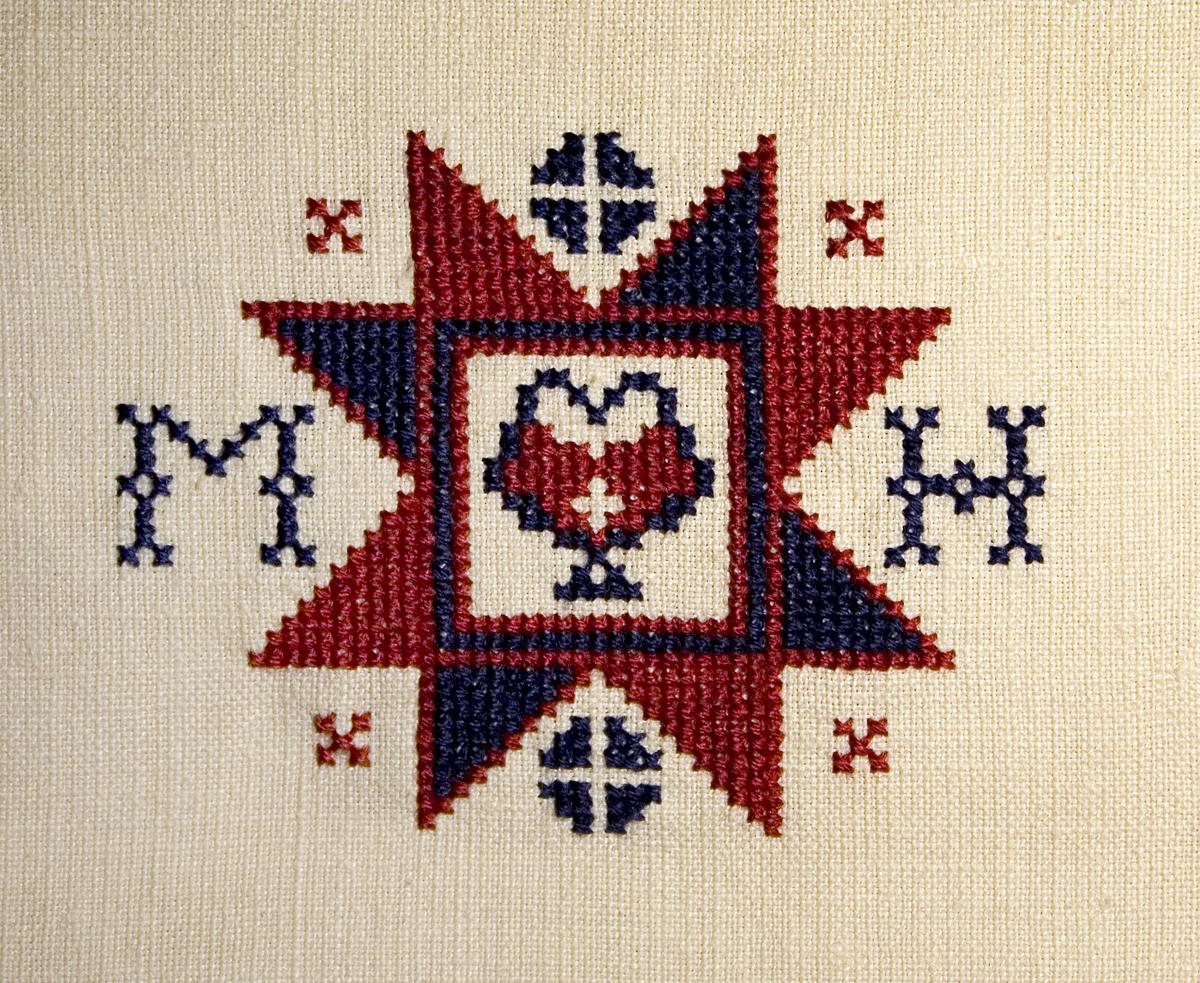 1960.1121 Bed Sheet, Detail #2