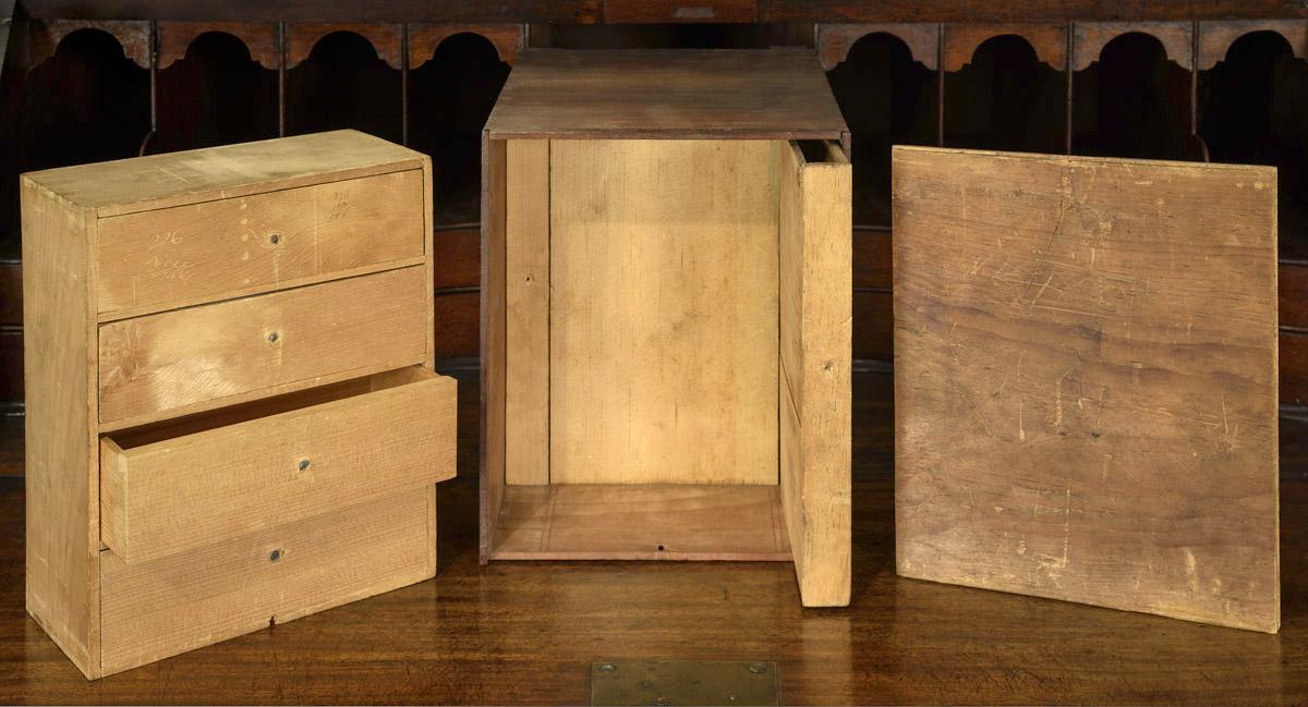 1960.1134 Desk and bookcase, detail 3