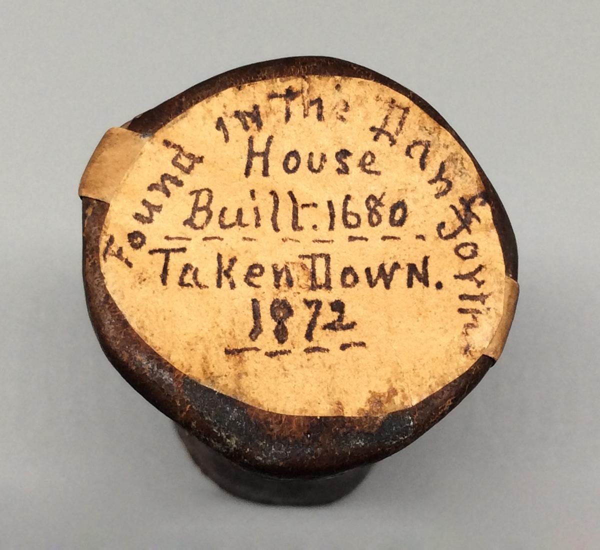 1960.1135 A Dice cup, view 4