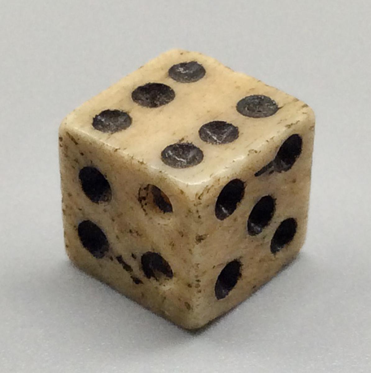 1960.1136 C Die, view 1