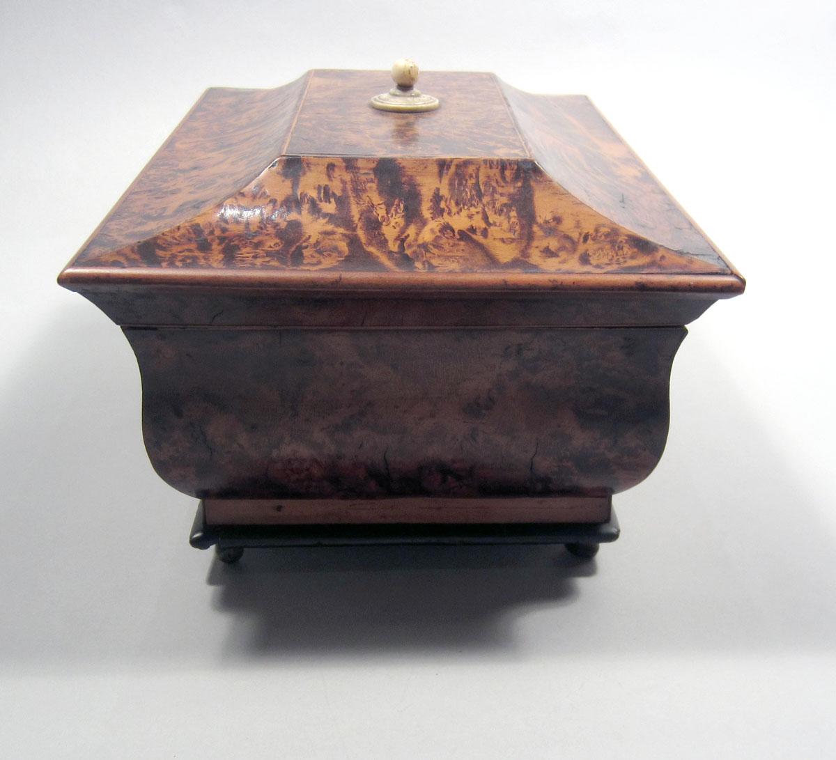 1960.1144 A Sewing box side view