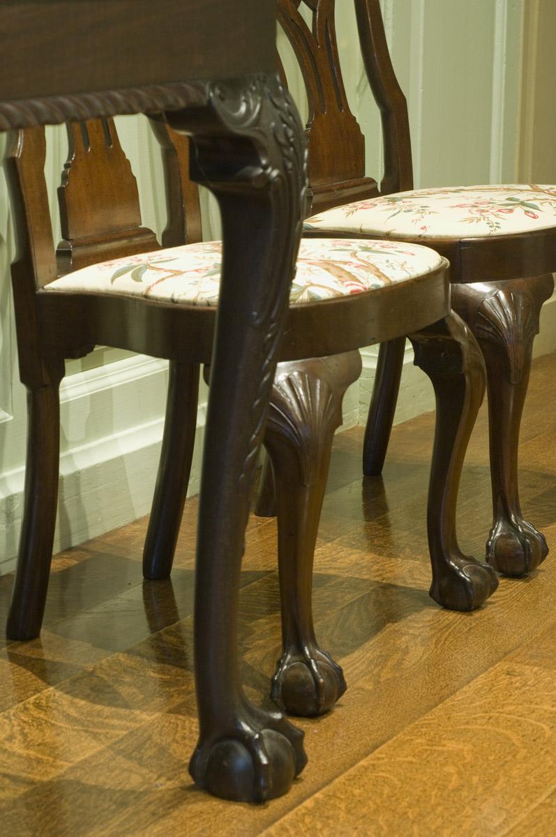1960.1148 Marble side table (detail 4)