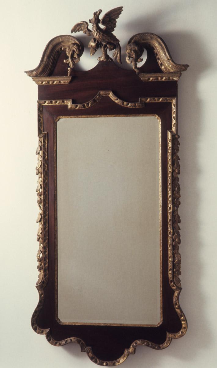 1960.1150 Looking glass or mirror, view 1