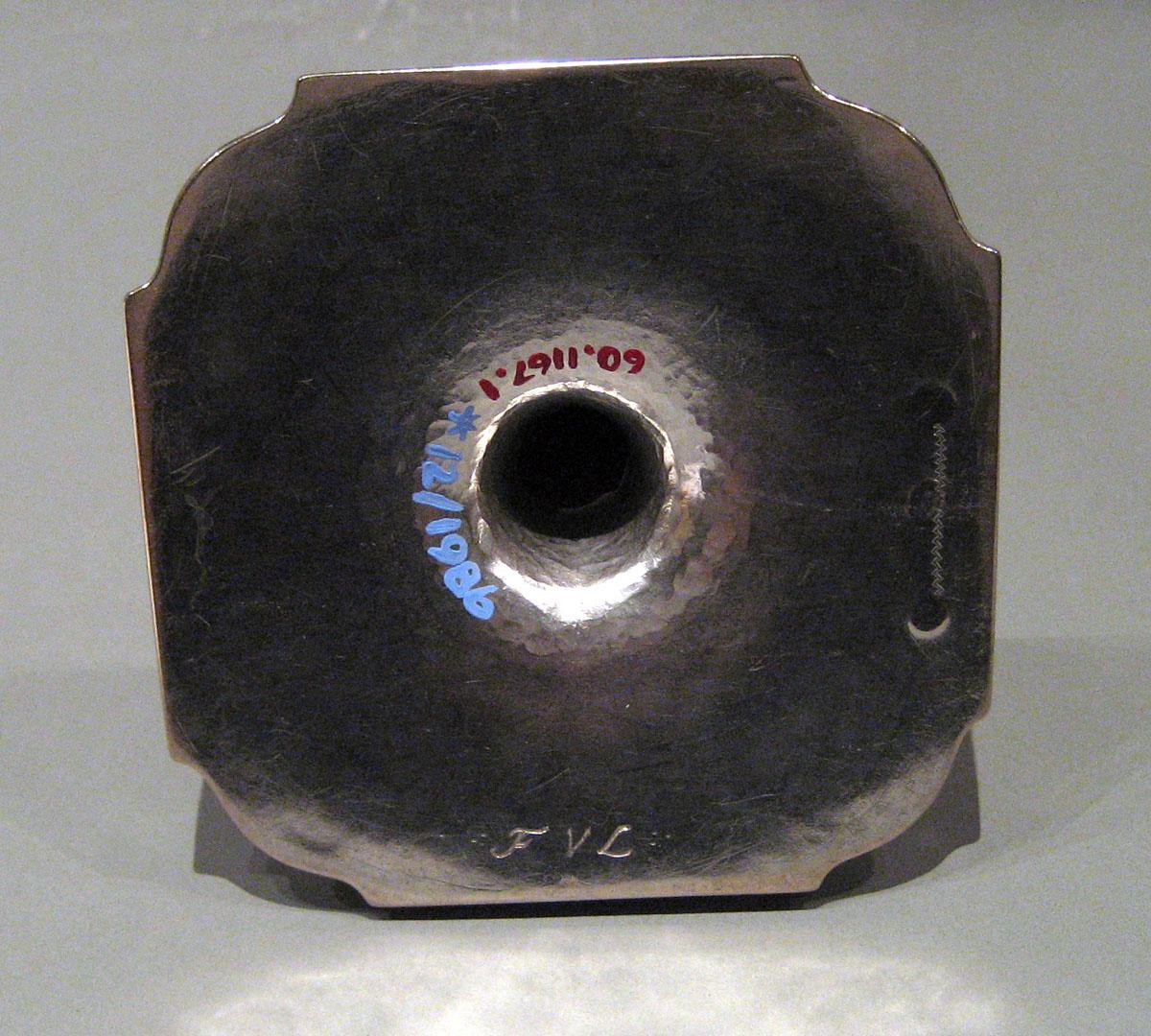 1960.1167.001 Silver Candlestick underside