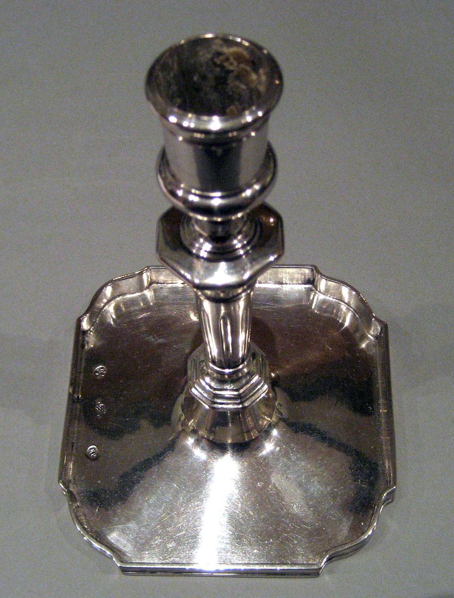 1960.1167.002 Silver Candlestick top view