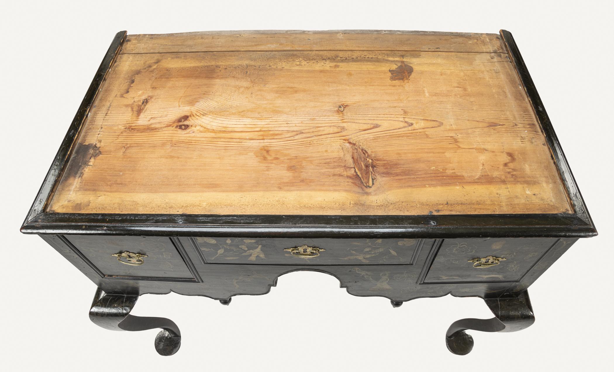 1954.0507 Chest of drawers, lower case, view 5