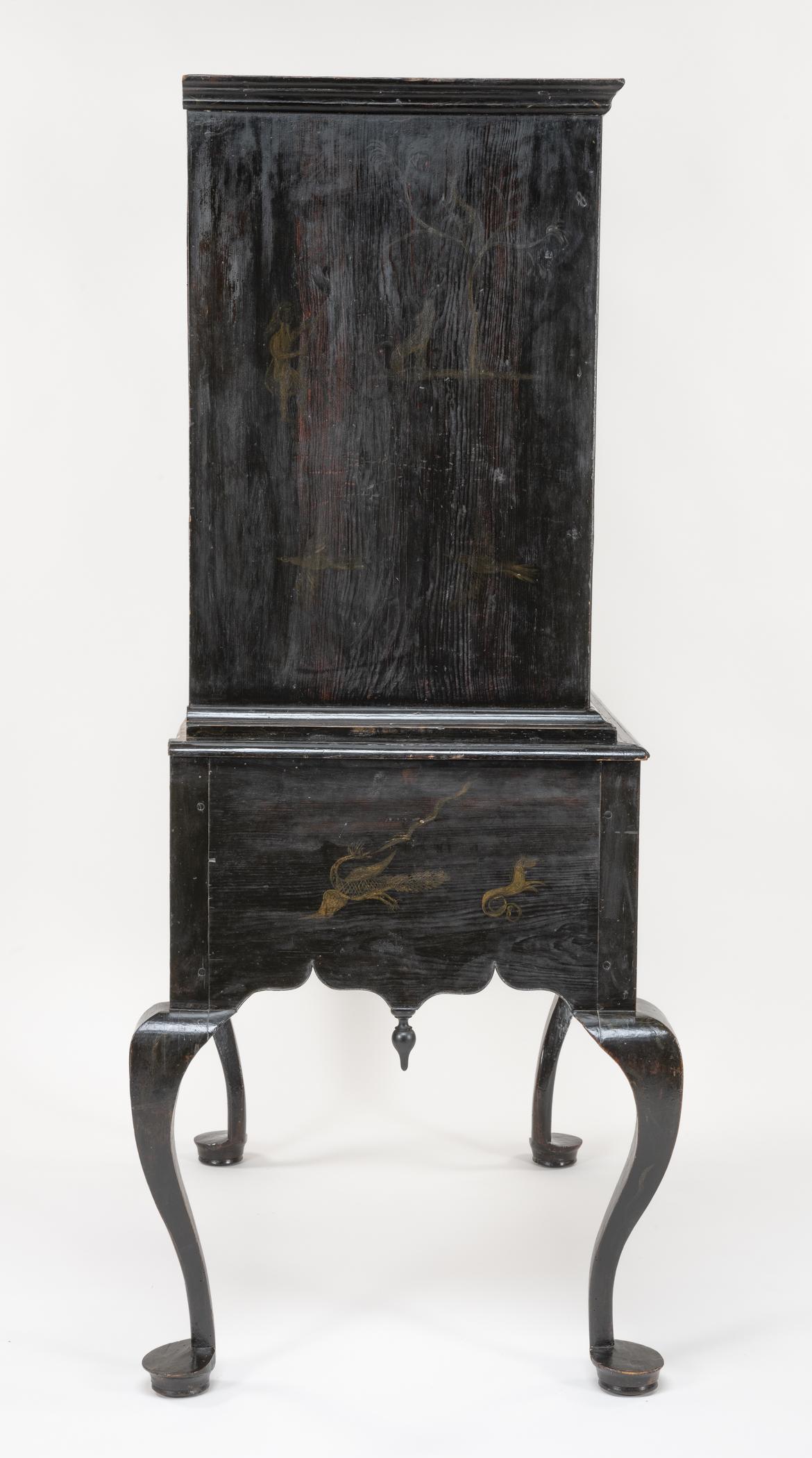 1954.0507 Chest of drawers, view 3
