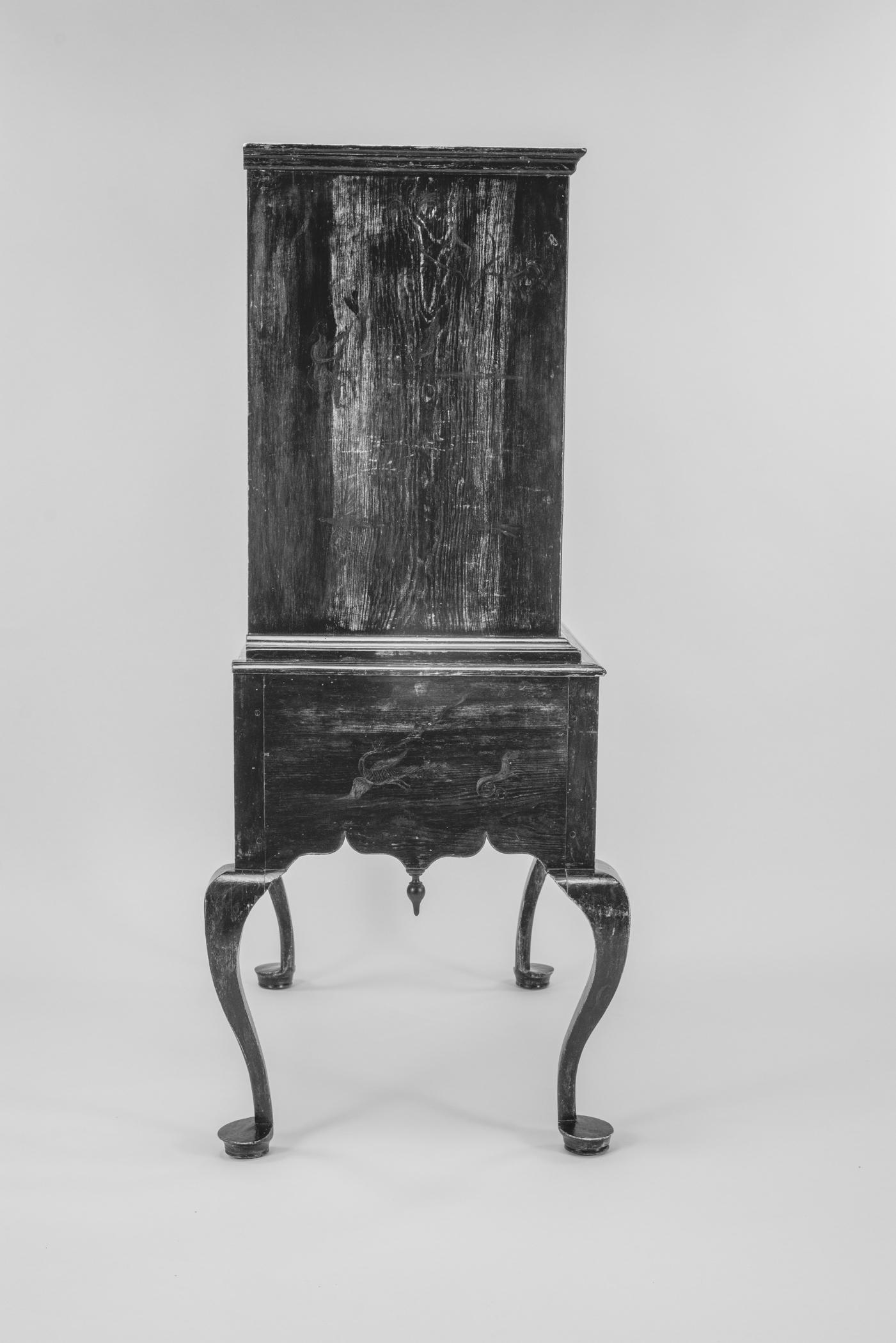 1954.0507 Chest of drawers, view 3, infrared reflectography