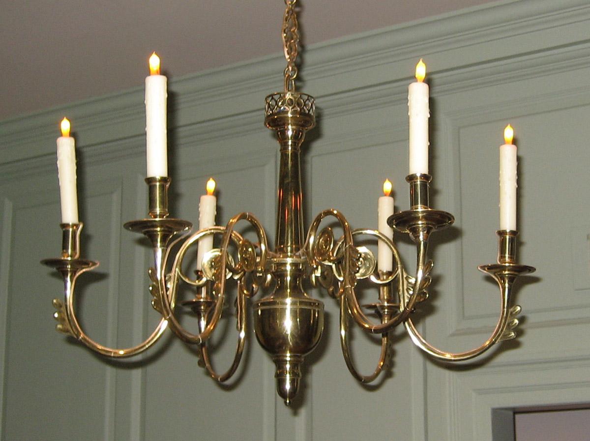 1960.1179 Chandelier
