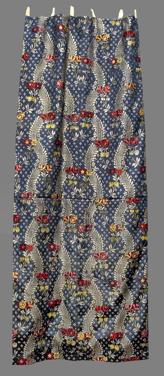 1960.1183 A Window Hanging, Side Curtain