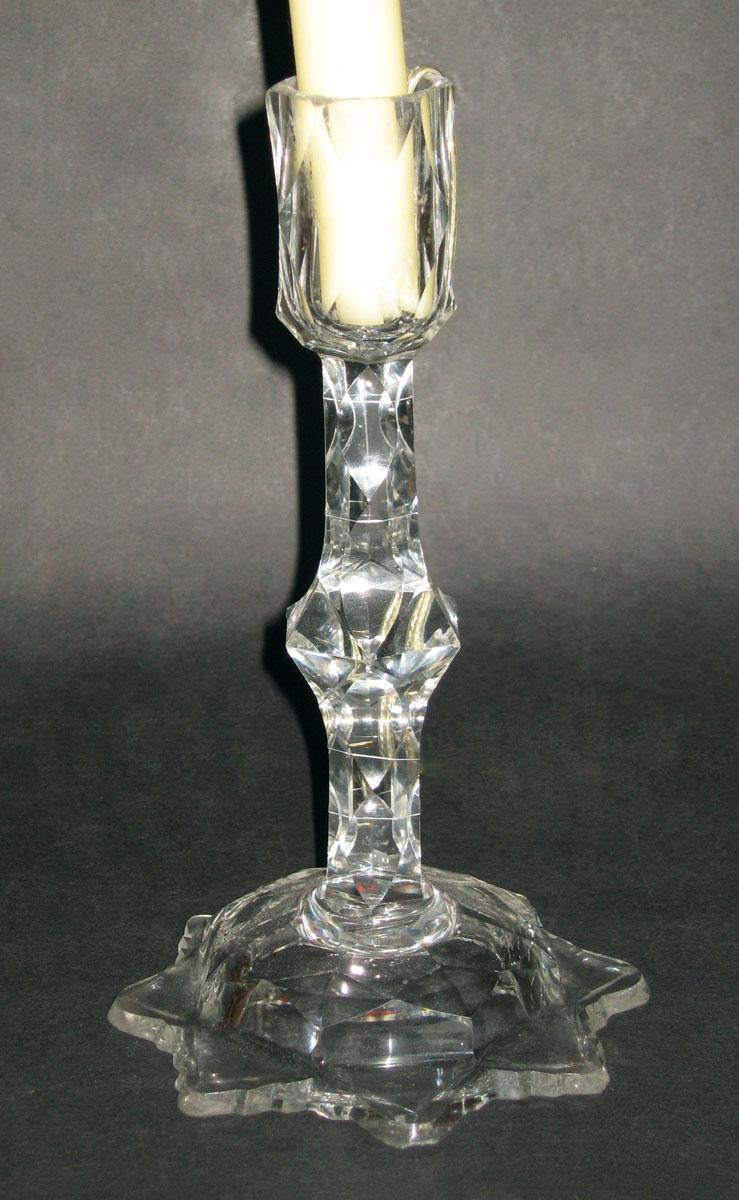 1960.1188.002 Glass candlestick