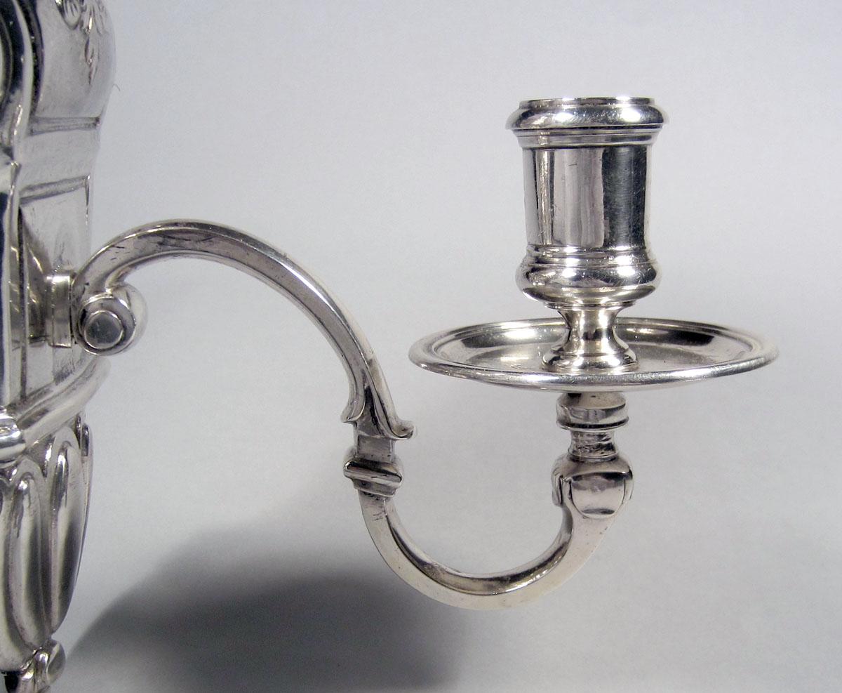 1960.1190.001 Silver Sconce arm and candle cup side 2