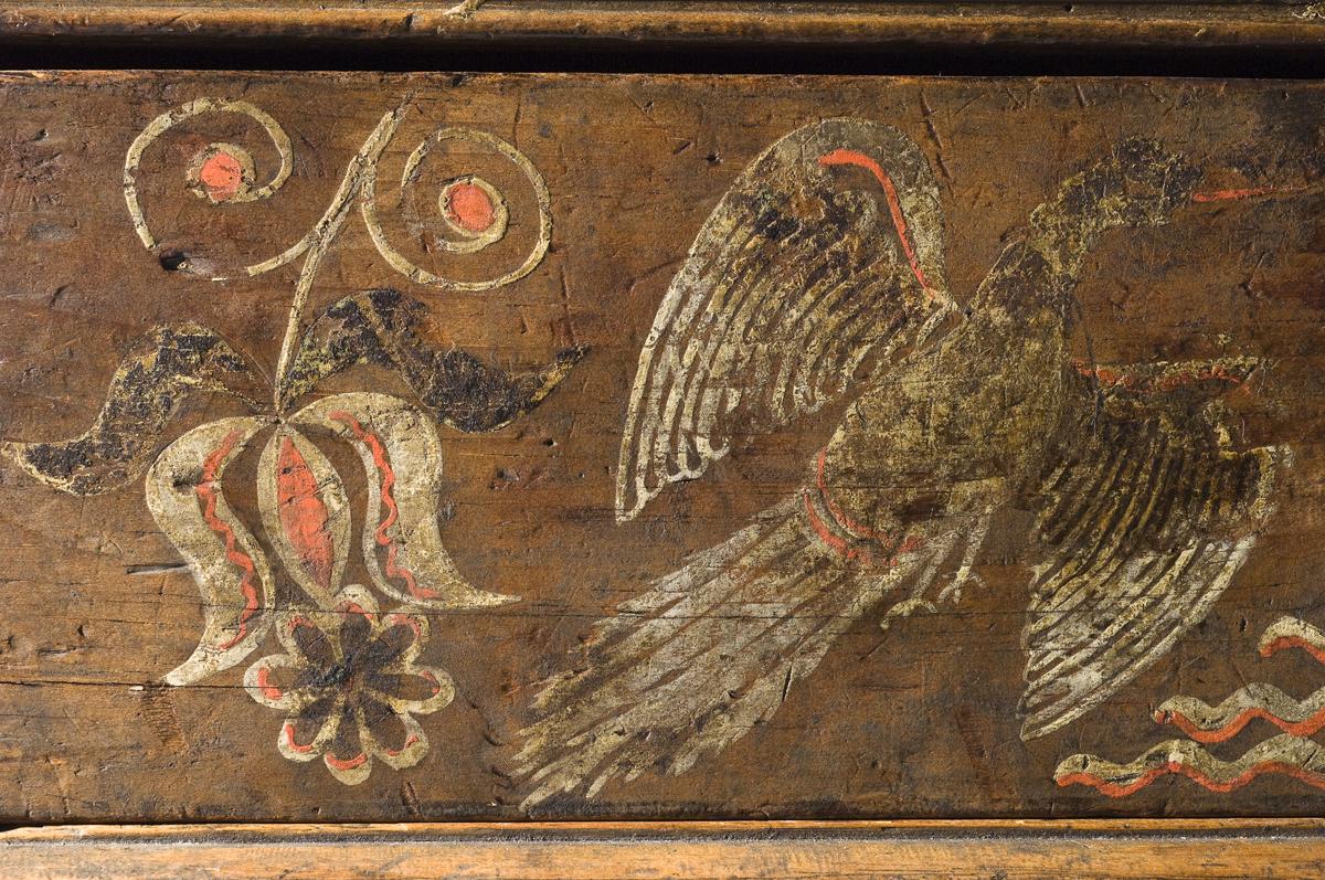 1954.0510 Chest, Chest with drawers (detail 3)