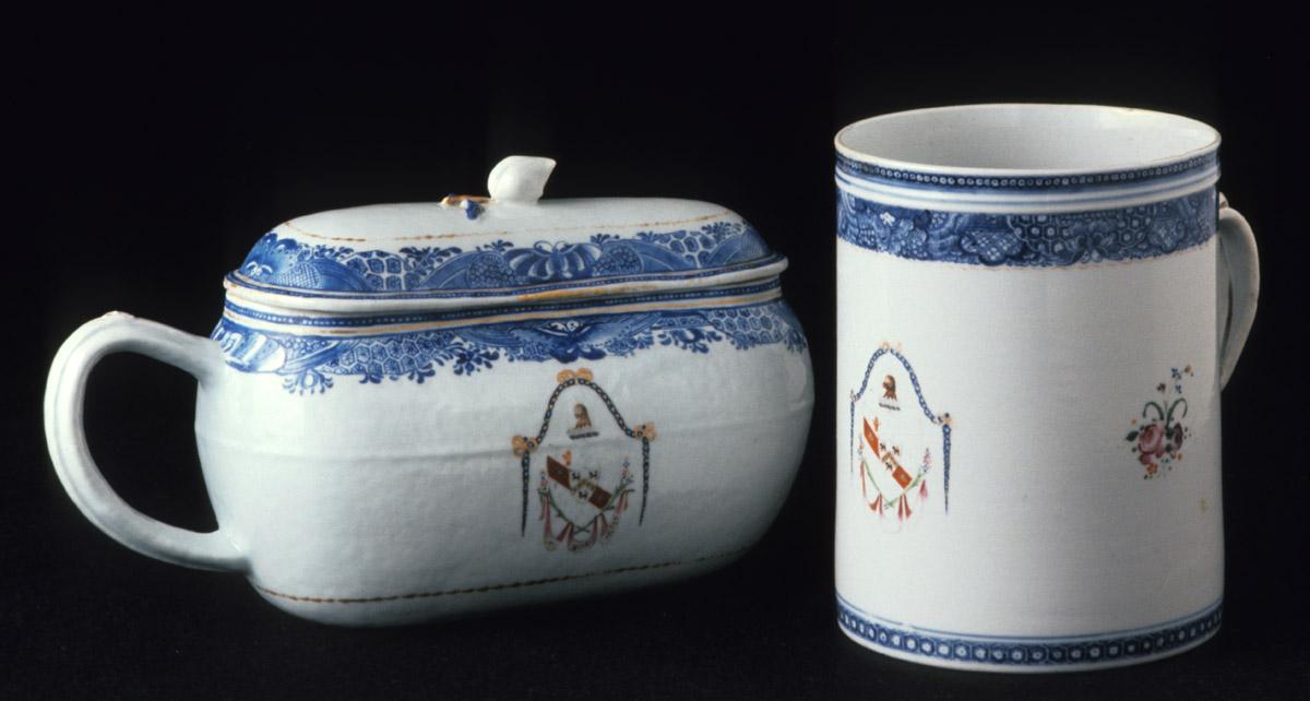 1960.0803.001 A, B Bourdaloue, .1196.001 Mug