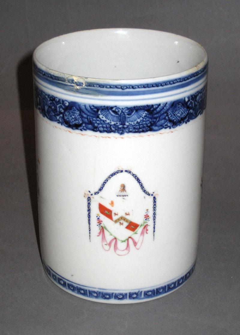 1960.1196.003 Mug front