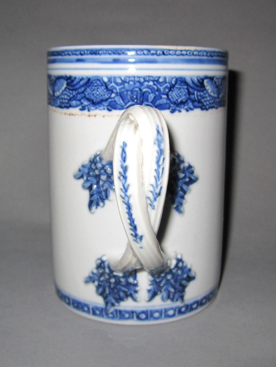 1960.1196.003 Porcelain mug handle