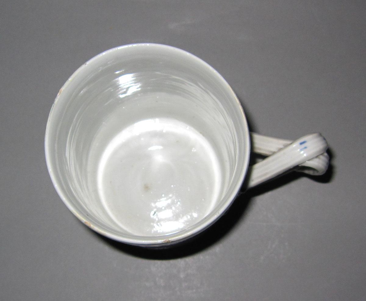 1960.1196.003 Porcelain mug top